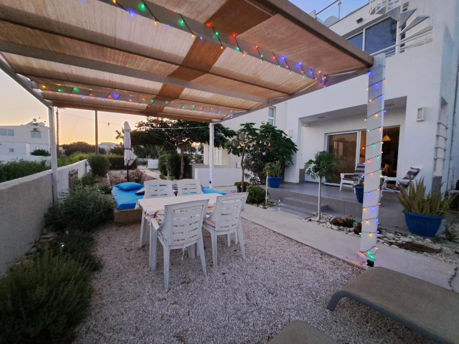 Cozy Beach House Perivolia Exterior photo