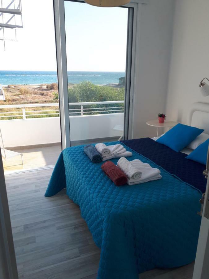 Cozy Beach House Perivolia Exterior photo